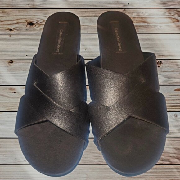 CALVIN KLEIN JEANS - SIZE 8.5 - YOKIE - Black Wedge Platform Sandals Heels Mules - Picture 2 of 7